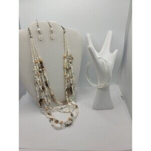 Jewelry Lot, Necklace, Earrings, and Bracelet, White, Clear, Tan, Brown Beads
